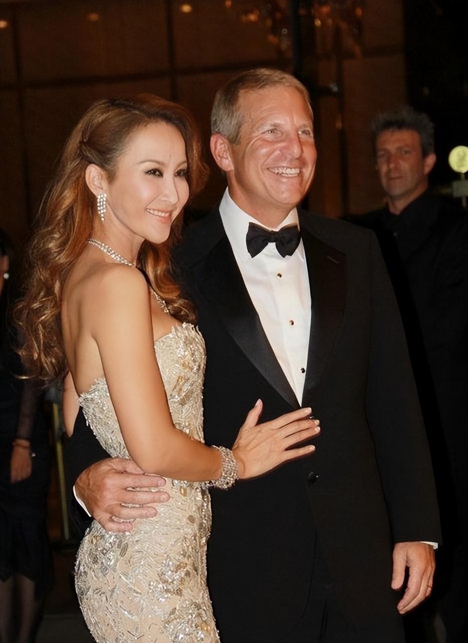 明星|不识字,十以内加减法不会算,这8位明星文盲至此,凭什么走红?