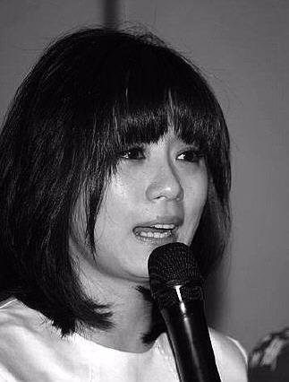 贾静雯|放弃和丈夫的2600万共同房产争夺女儿抚养权，前夫再娶妻却不能生