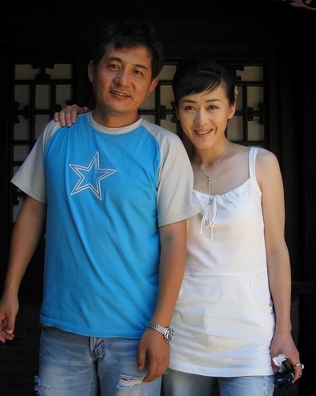 杰尼斯事务所|演员李琳：因前夫一耳光离婚，二婚嫁奥运冠军很幸福，51岁无子女