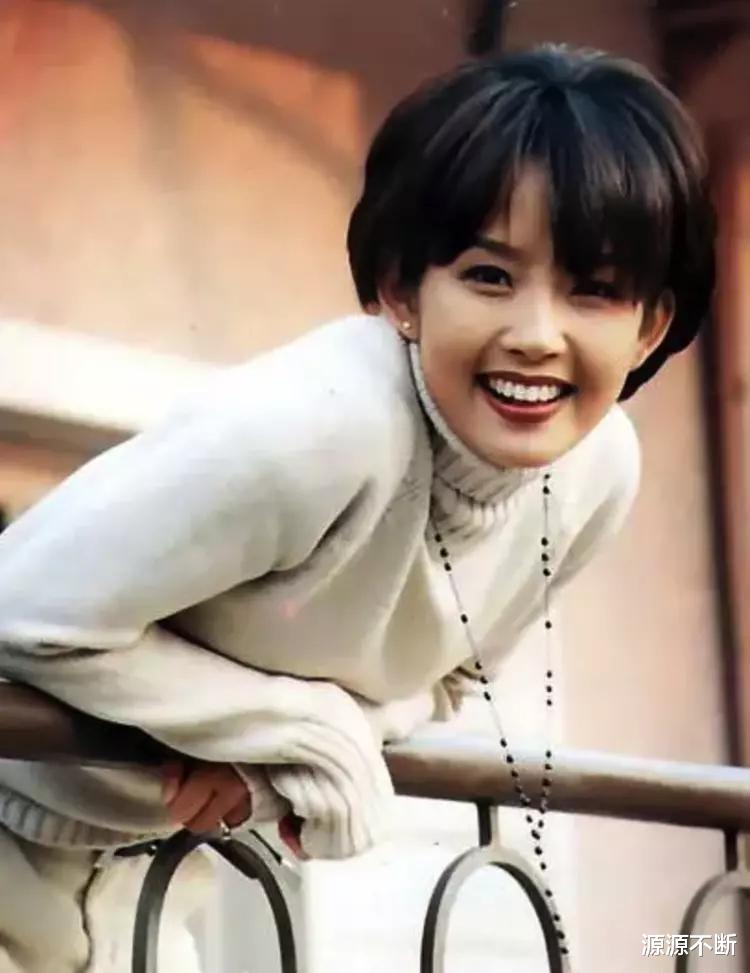 李敏英|韩国民女神下嫁,新婚13天被丈夫打到流产,还被砍断手指