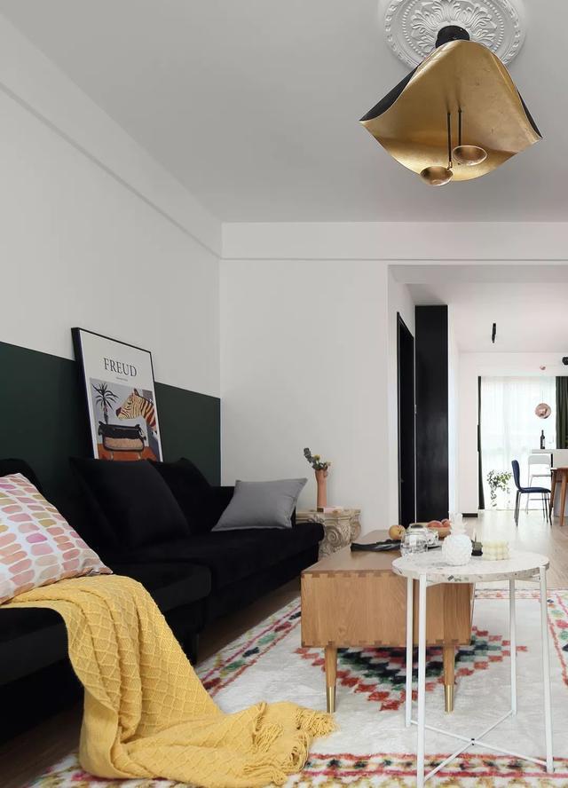 闺蜜“穷装”的新家火了,115㎡的房子,整个装修只花了12万,佩服