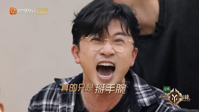 |袁咏仪三嫁张智霖,恩爱夫妻糖终于炒糊了