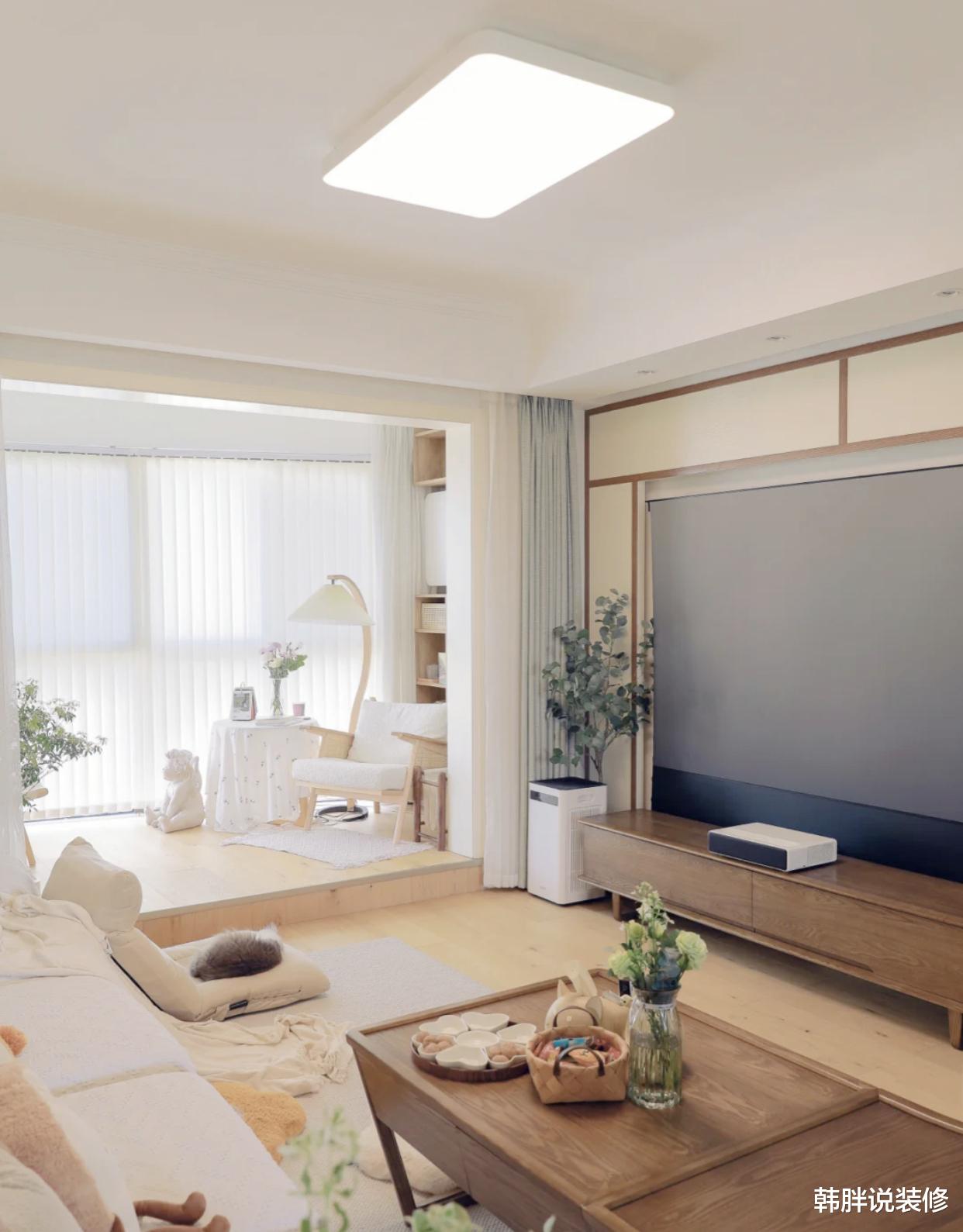 别再盲目跟风网红设计,客厅坚持“6不装”,反而更加美观又实用