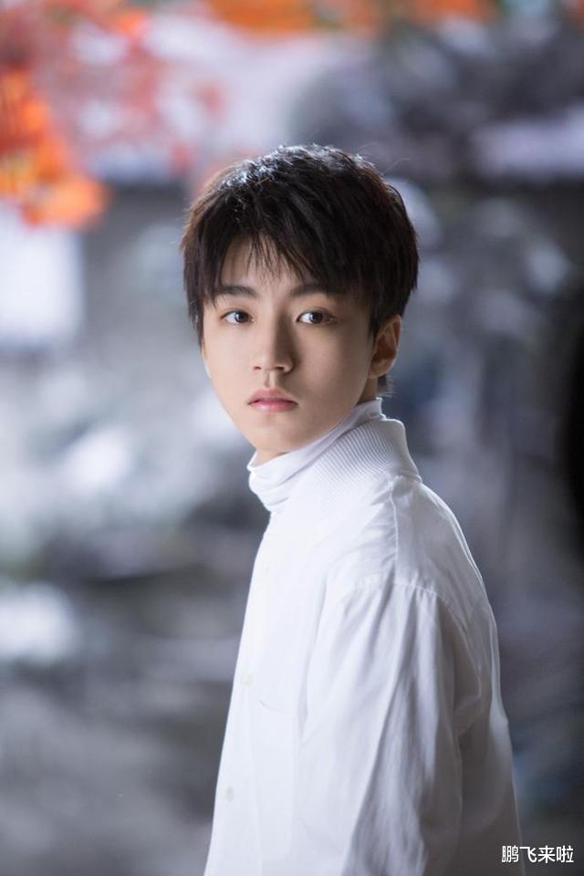 王俊凯|带领组合成名爆红，如今却惨遭资本抛弃，王俊凯到底招惹谁了？