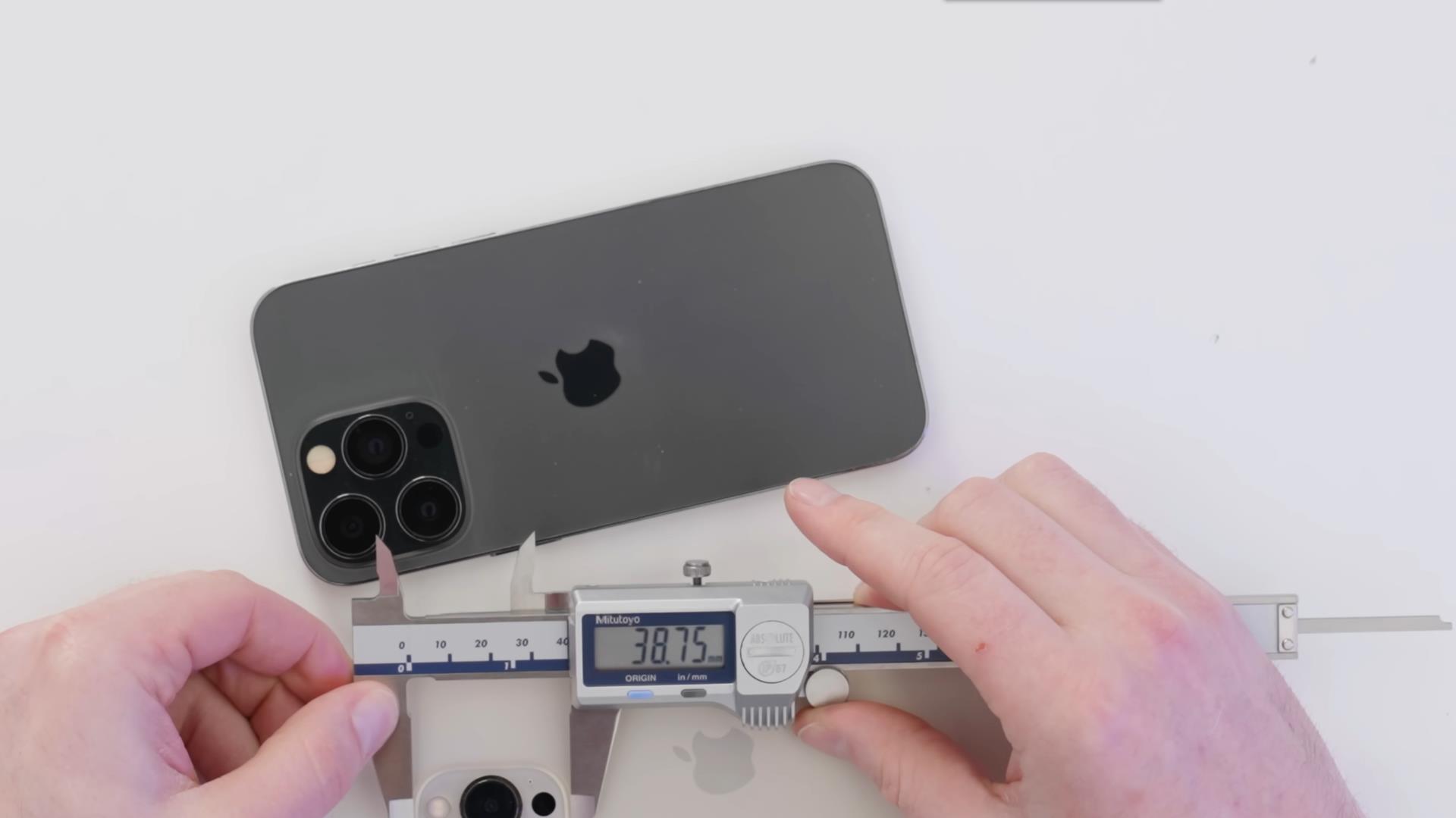 iPhone|iPhone14ProMax抢先上手，打孔屏幕能接受，另外还有这几大变化