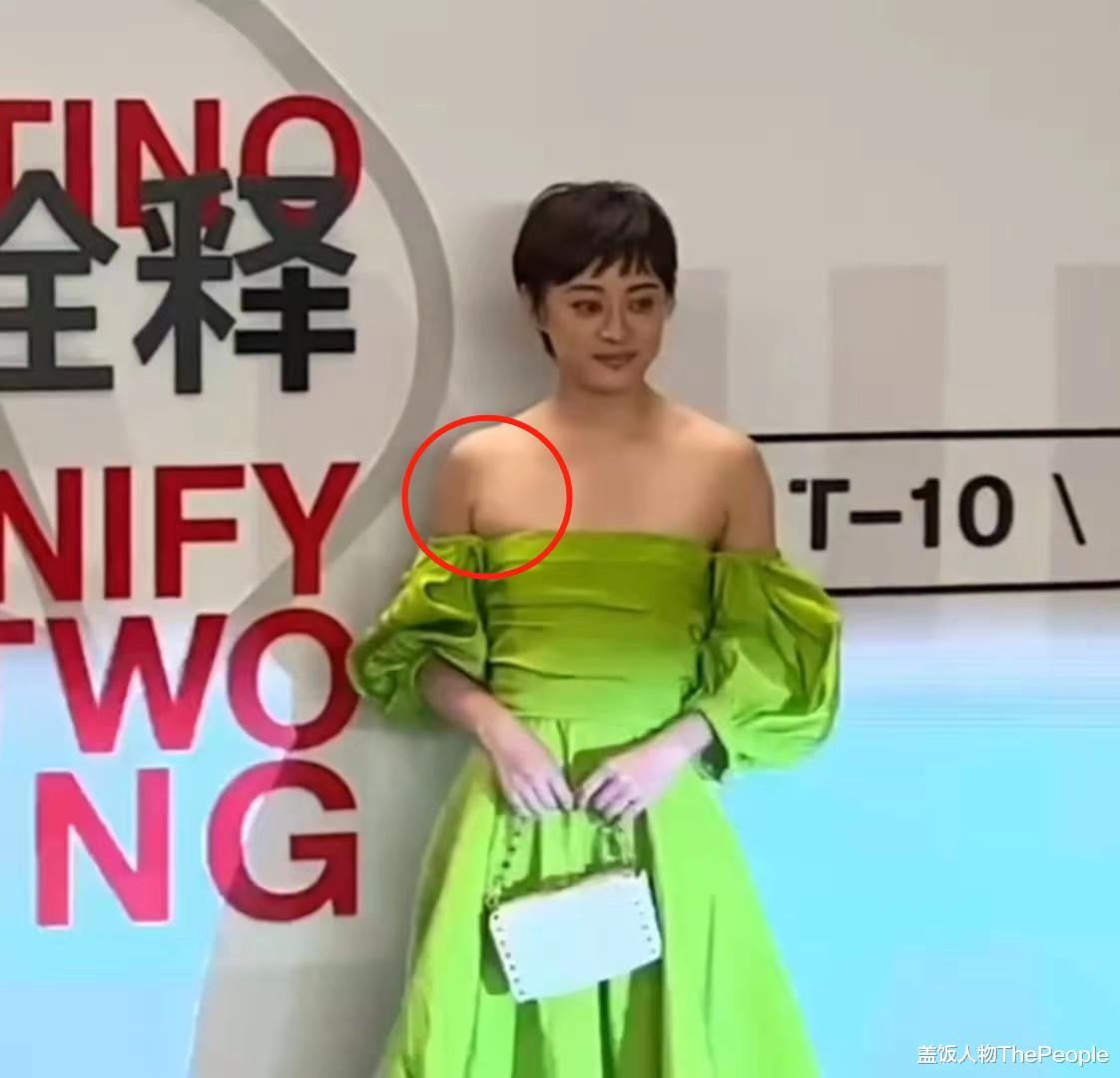 孙俪|有一种“尴尬”，叫孙俪玩性感，明明条件有限，却非要露点什么