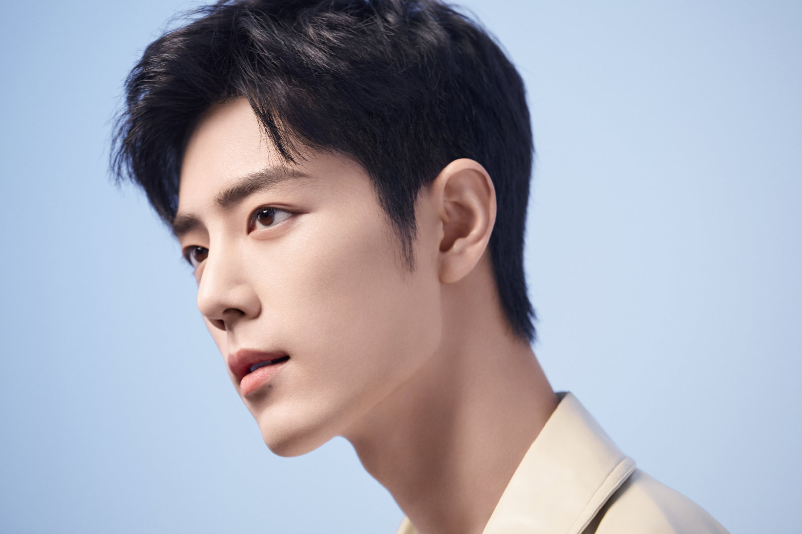 肖战|“事业粉”翻车！肖战的“野生经纪人”向正牌道歉，卧底身份被揭