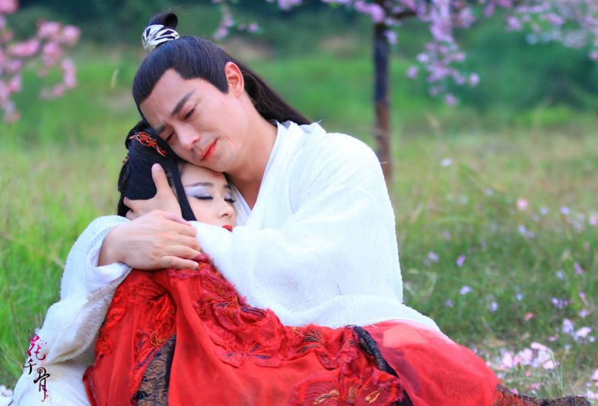 女孩|5部虐得肝疼的古装剧,看完想给编剧寄刀片,我的眼泪不要钱吗?