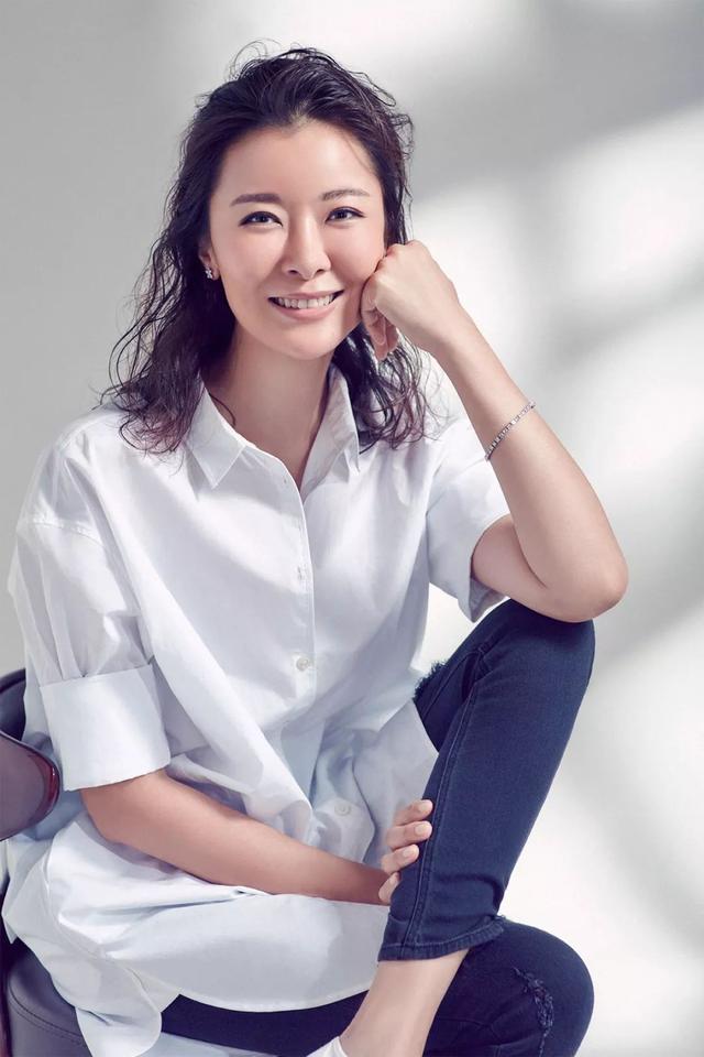 魏哲浩|7位大龄未婚女星，个个实力派，年过50岁依旧美艳动人