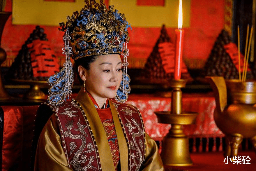 王姬|“红粉妖姬”的瓜！美国刷盘子，国内当明星