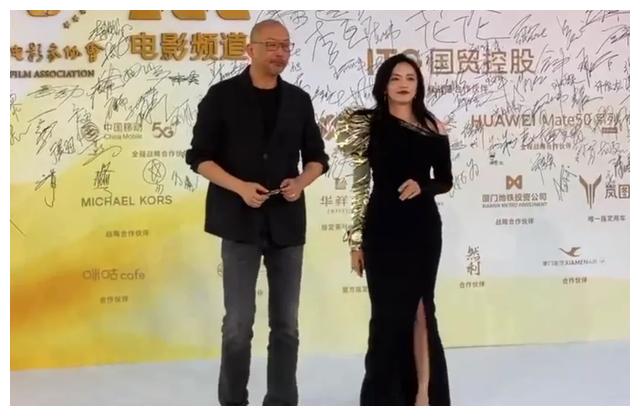 金鸡奖红毯，倪妮美翻天，宁静、陈妍希就是灾难现场，差距明显