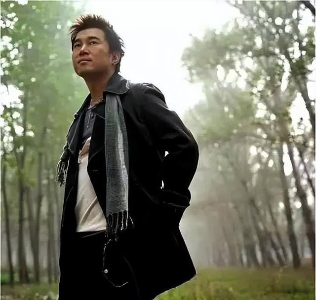 满文军|满文军有多“渣”？成名后抛妻弃女，二婚后又亲手将娇妻送进牢房