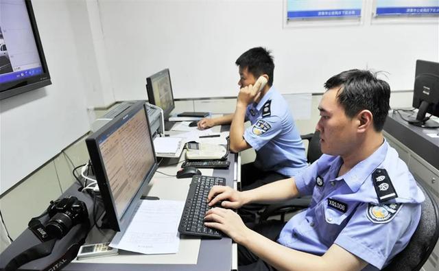 案例:52岁女老板包养28岁男下属,因男子下属移情别恋引火上身