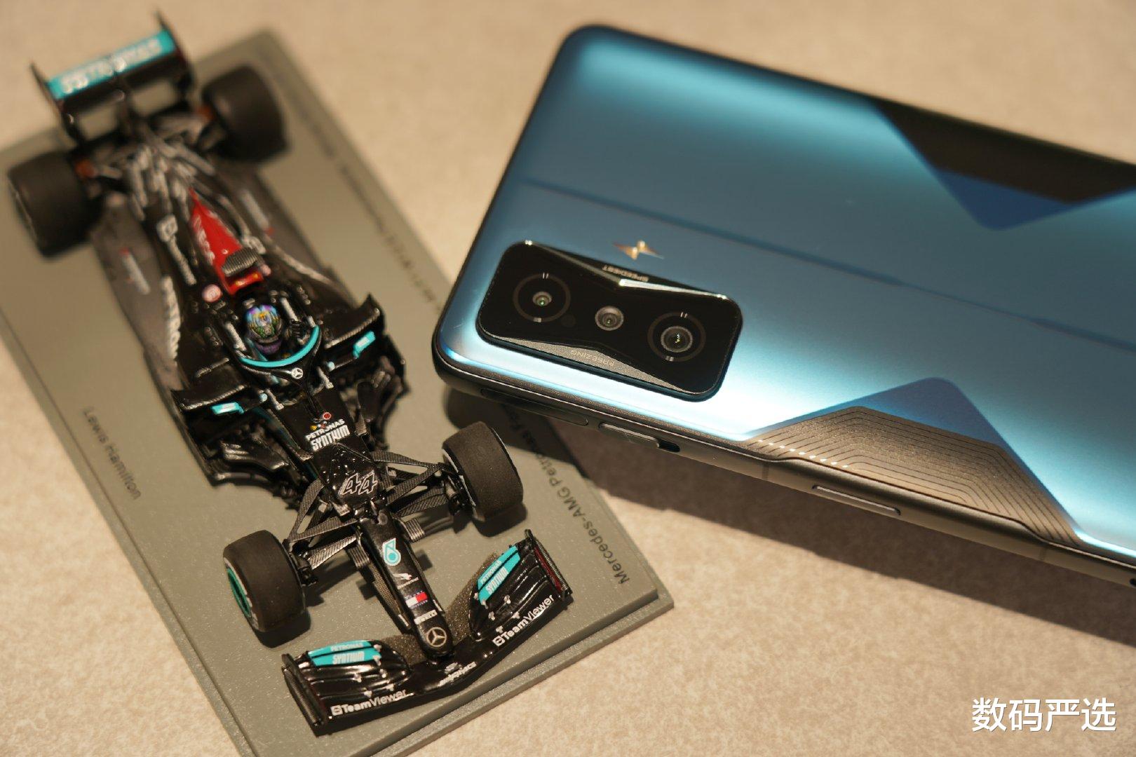 红米手机|realme GT2Pro和红米K50电竞版对比,哪一款更值?