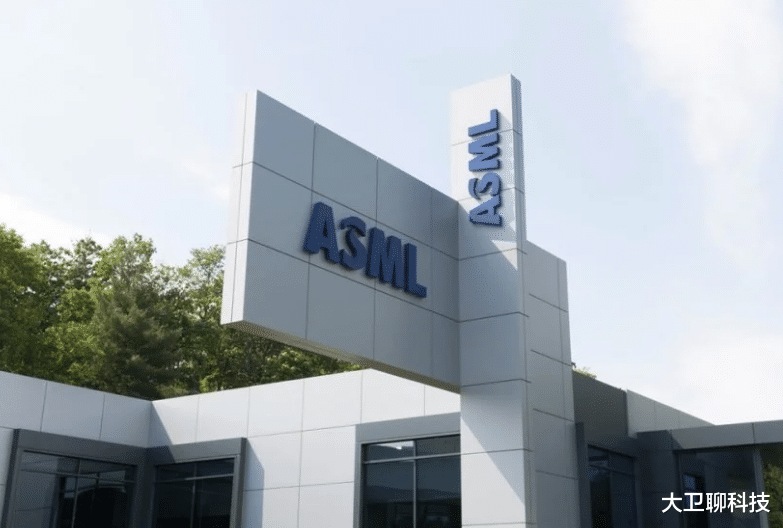 阿斯麦尔|摊牌了？ASML公司态度明确，中企的第一台光刻机正式搬入