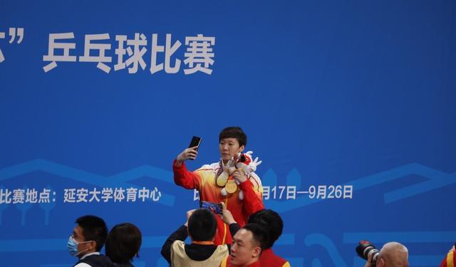 陈梦|国际乒联官宣最新排名，连续四周数据不变，陈梦王曼昱抢夺大满贯
