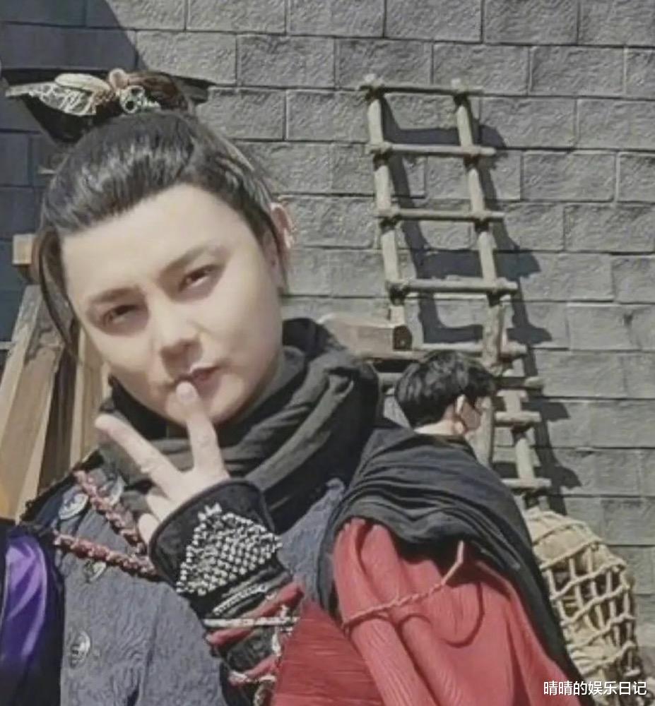 尹正|尹正在娱乐圈“不红”，是因为他在另外一个圈子里红得发紫