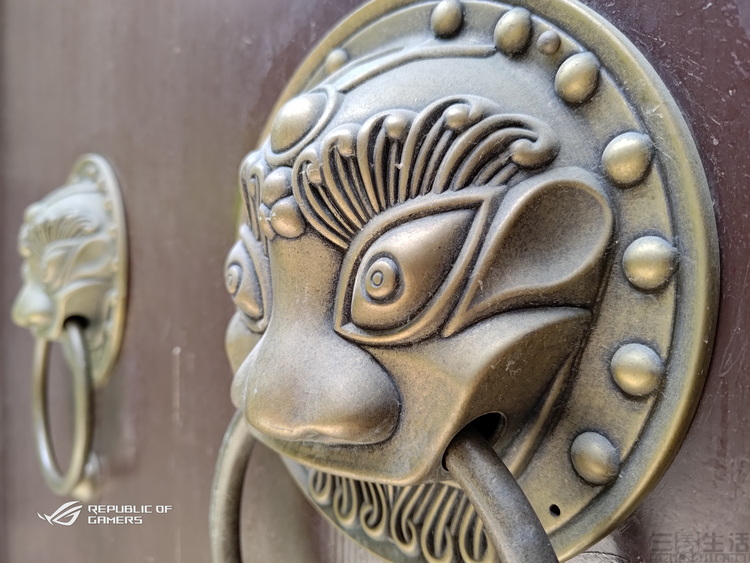 游戏手机|这款看似“出挑”的游戏手机，却令人感到有些纠结