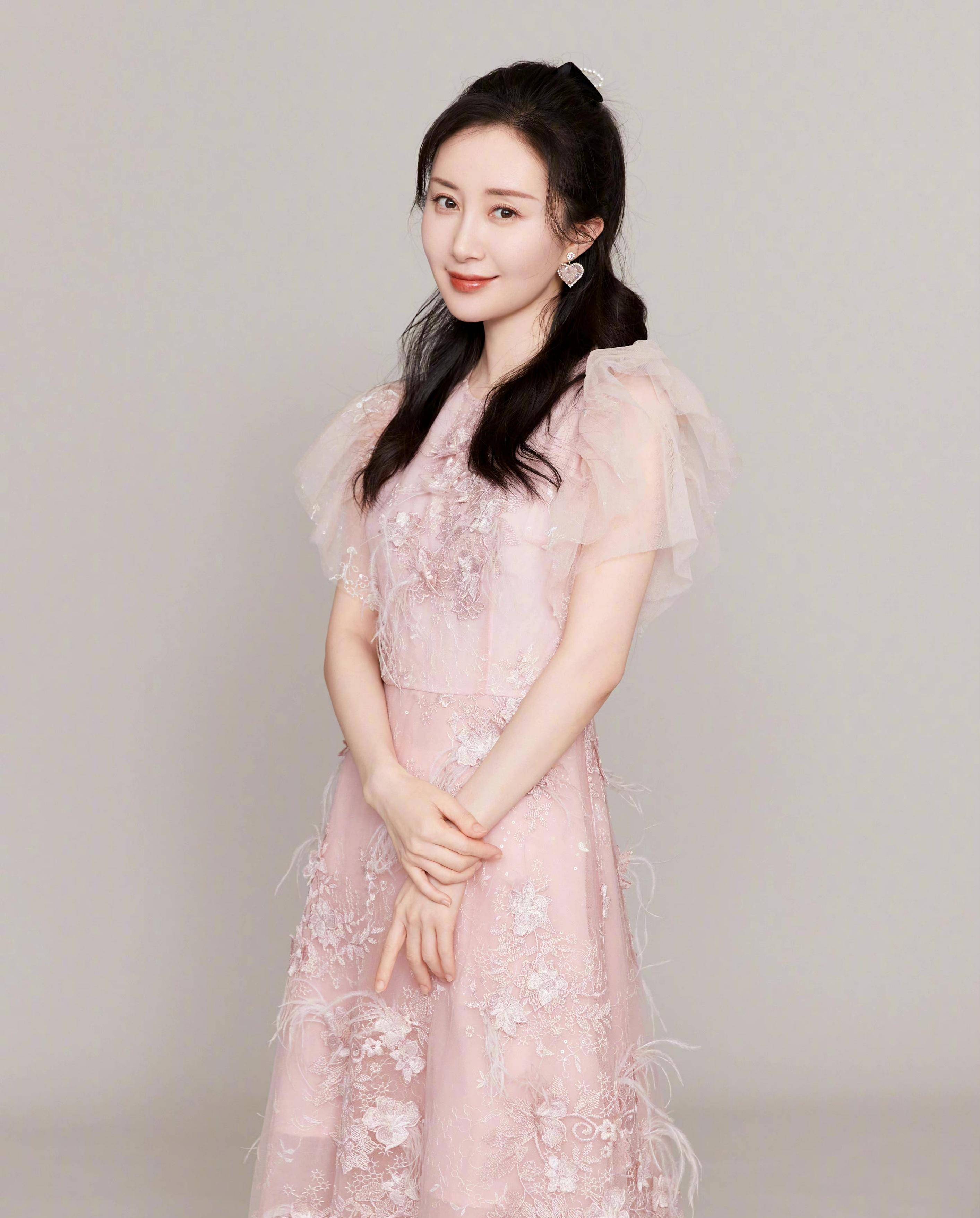 整治乱象:绝望的文盲,出轨,偷税漏税,娱乐圈或将大