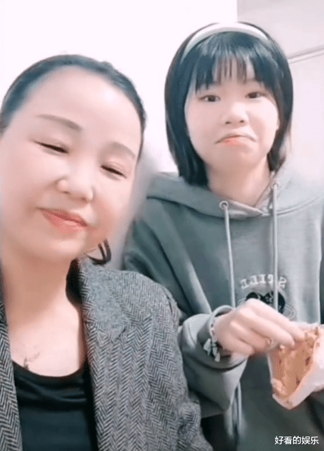 庞麦郎|破防了！听到姐姐跟妈妈要创可贴后，孙卓的举动让人鼻头一酸