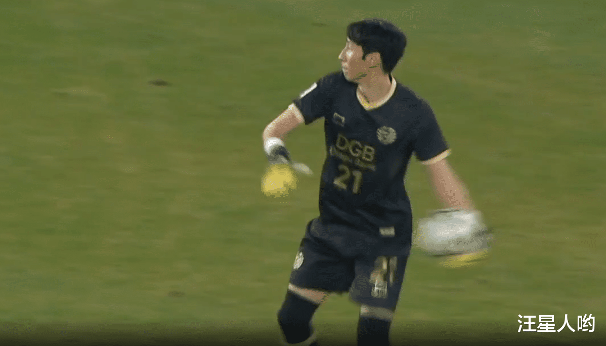 亚冠|点球3-2！亚冠神奇一战，1分钟连进两球，K联赛第6险胜泰超第1