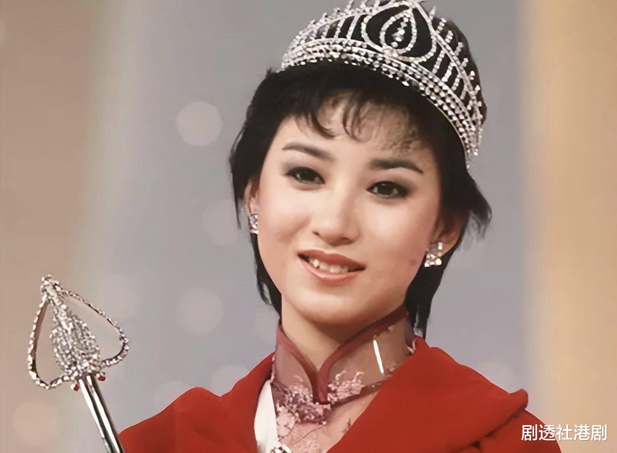 香港小姐|前港姐冠军罕现身!曝港姐后冠不值钱,曾遭丈夫出轨再嫁TVB高层