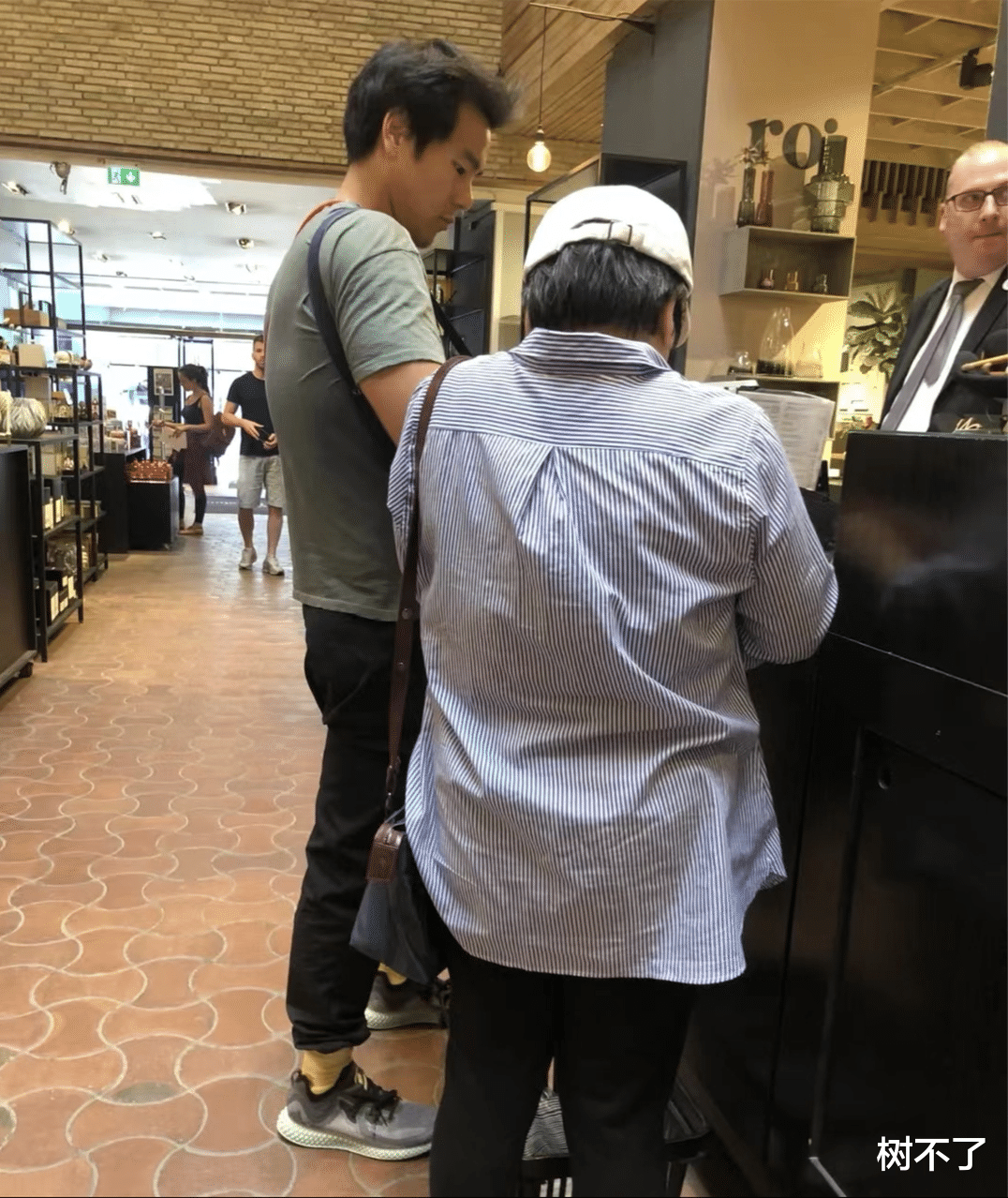 武装|彭于晏“丑闻”被曝光？我们都错看他了！