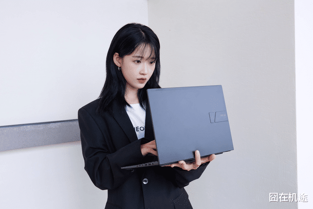 荣耀|全能笔记本电脑推荐:荣耀华硕上榜,哪个牌子值得入手?