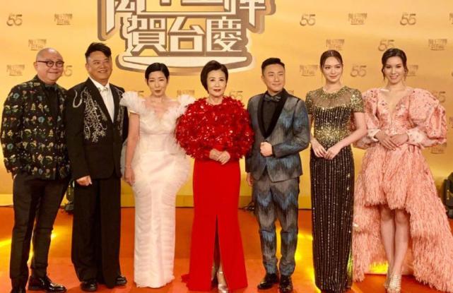 礼服 红毯还得看咱内娱！韩国寡淡乏味、港台花哨乡土，谁出色一目了然了