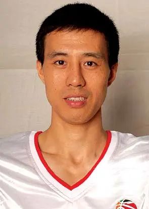 宋希|宏远王朝本土悍将！初代湛江球王！可惜30岁就因伤退役......