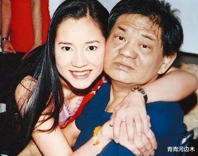 大S|就让大S认了道大哥为干爹,和张兰互相厮打,像样的S妈妈黄春梅过着不像样的生活