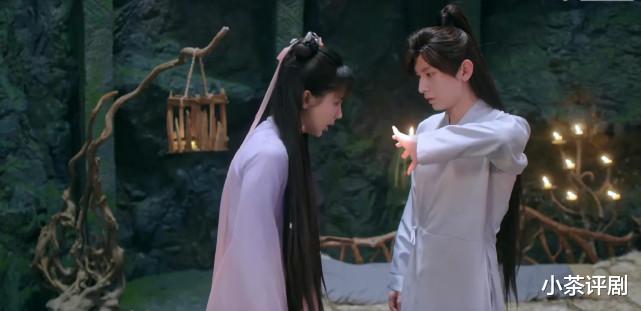 沉香重华|《沉香重华》成功接档，剧情引争议，比剧情更精彩的是网友的弹幕