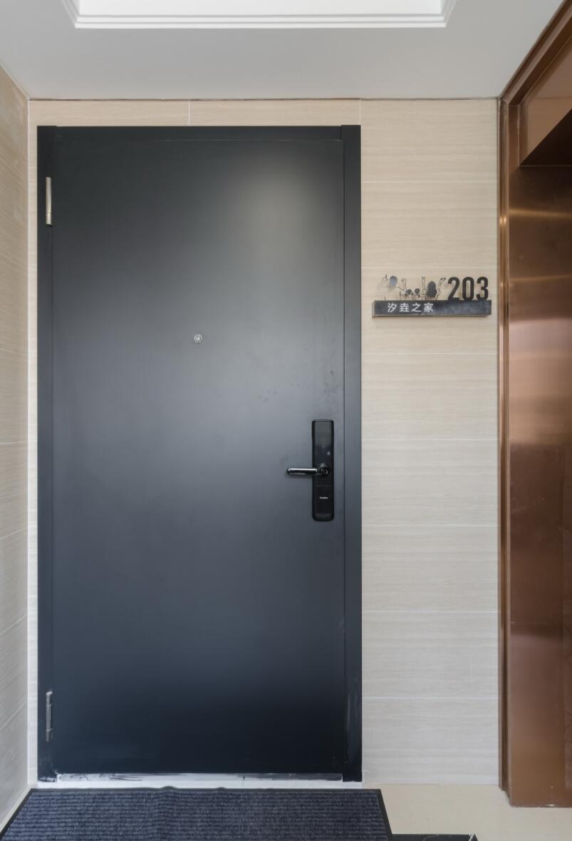 黑白调不愧是最经典的色彩搭配!看了她家,才知道有多高级