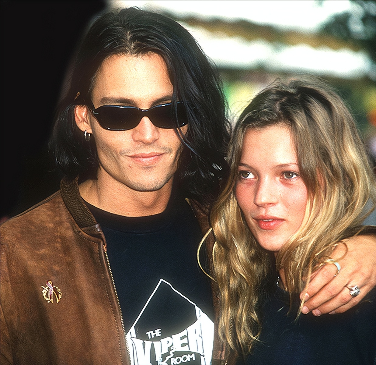 凯特·摩丝|凯特摩丝为前男友约翰尼德普作证，二人恋情至今仍是好莱坞佳话