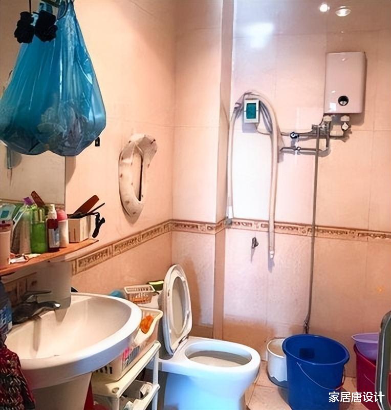 卫生间太小只能放下马桶?日本主妇教你,将5㎡变成10㎡!