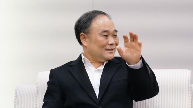 魅族|吉利喜提魅族，第一台手机明年见