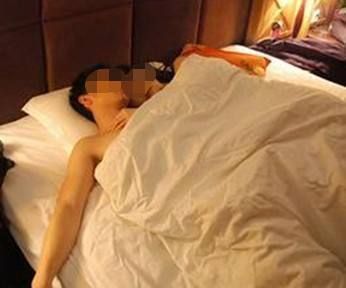 16岁少女向男网友借3万元,无力偿还用身体抵债,网友:你情我愿