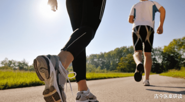 高血压|肝不好,脸先知!医生提醒:若脸上没有这4种表现,说明肝脏还算年轻