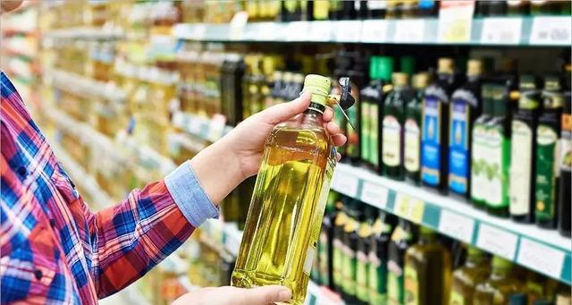 买食用油：只要标签上有这“3行字”，甭管多便宜，都是优质好油