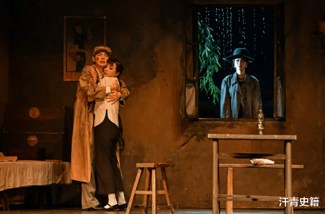 曹禺|《雷雨》中的混乱家庭,实则是曹禺的真实生活,生活远比作品狗血