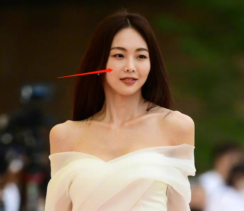 金高银|韩国青龙大赏明星生图！没了滤镜颜值集体掉线，金高银发际线堪忧