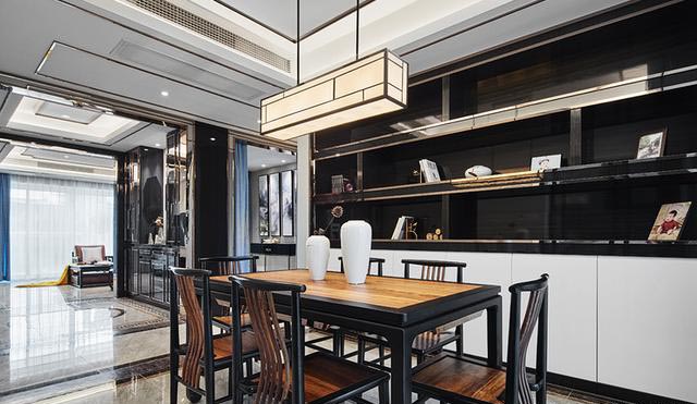 晒下我家210㎡的大平层,前后装修100万,敢说小区最上档次装修!