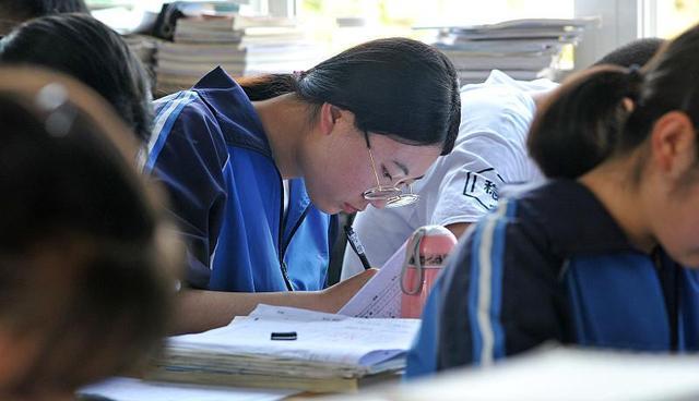 高考|2022中考成绩基本上已出炉,不缺高分考生,想上高中更难了!