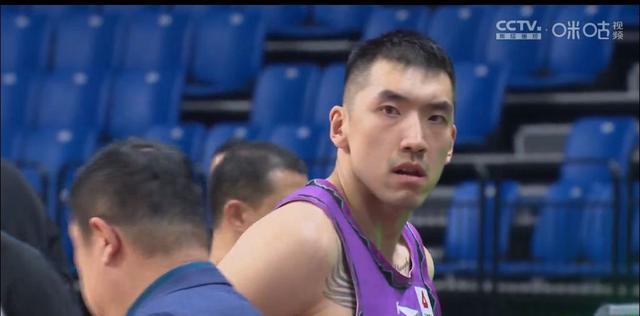 山东男篮|刘铮王哲林爆发！一波36-1，哈德森哑火，上海男篮67-29山东队
