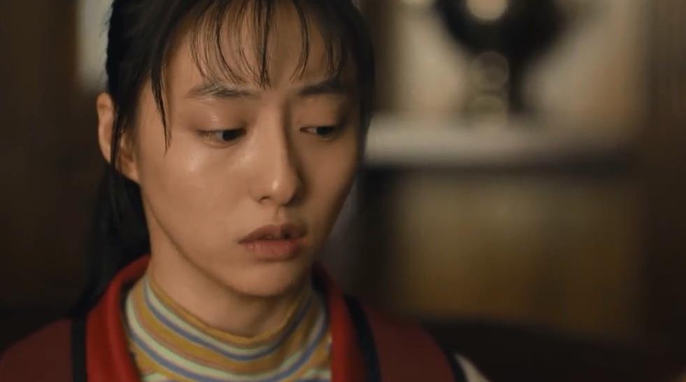 周楠|人世间：戳舅母伤疤，说话比水自流还气人，玥玥不愧是周蓉的女儿