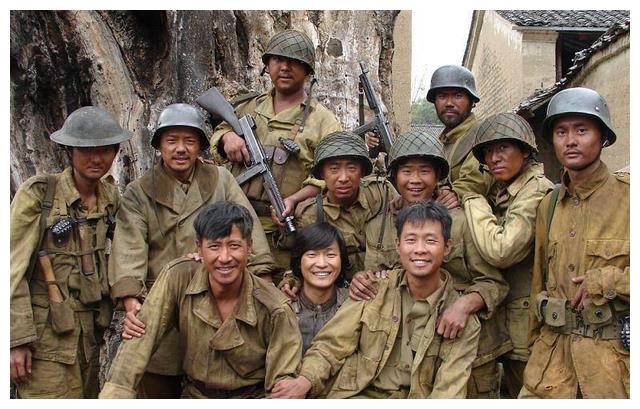 军人|醒醒吧！拜托某些人就别演中国军人了，这8位演员扮起来才像军人