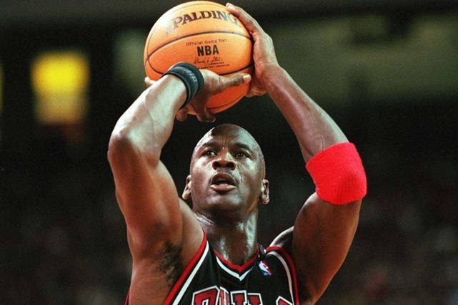 麦迪|NBA无人能破的5大纪录：麦迪35秒13分落选，榜首已被永远尘封