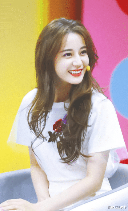 迪丽热巴|想火无底线!杨展求爱宗馥莉,宇文斌斌求婚迪丽热巴,网友:真丢人!