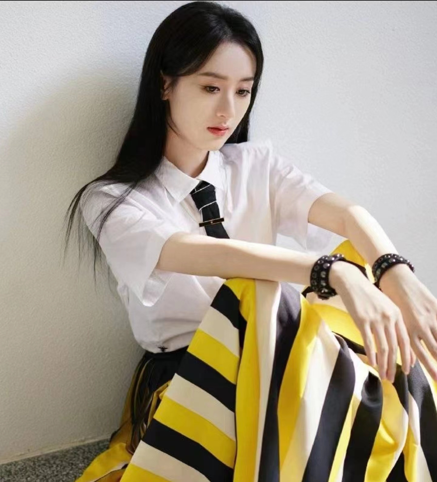 袁冰妍|曝中国消防删除袁冰妍视频,圈内复出之路坎坷,逃税事件再遭热议