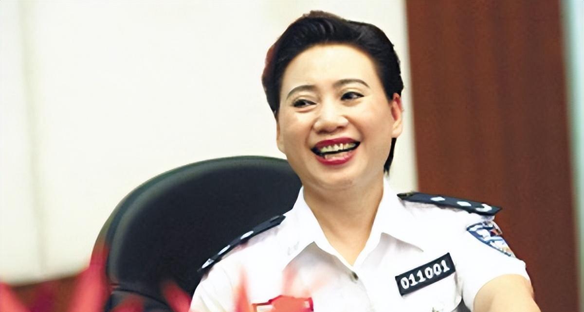 “警界女杰”陈光明:为了名利选自甘堕落,事情败露前途尽毁